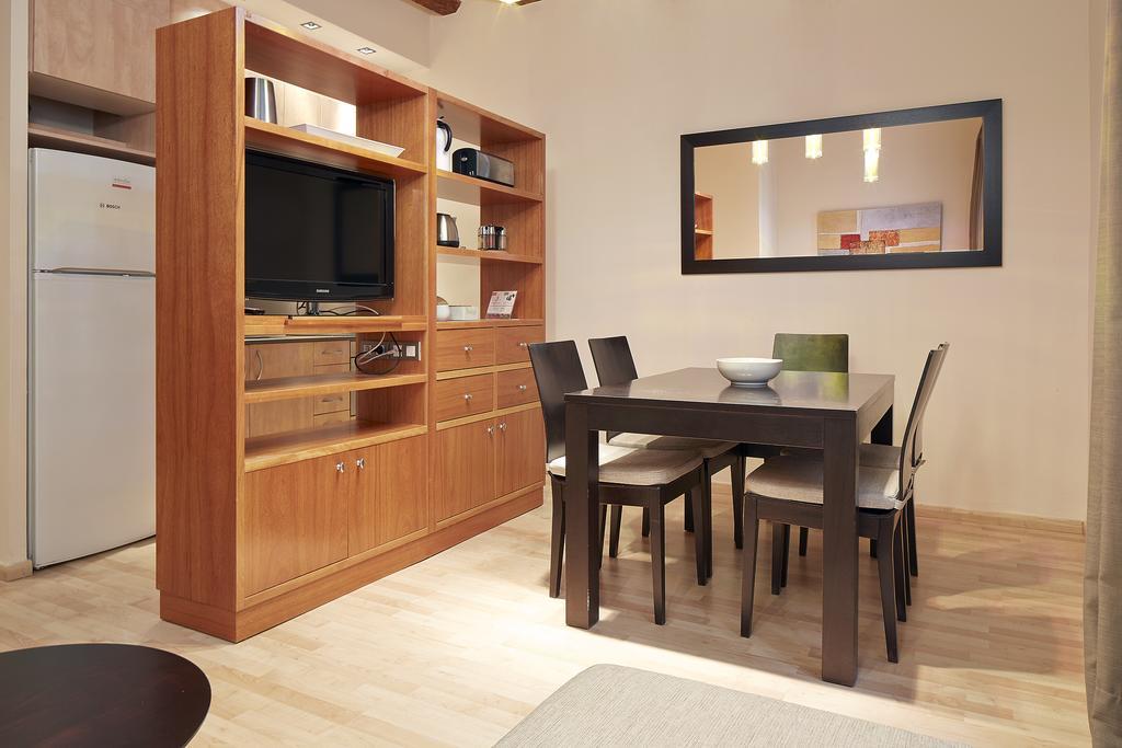 Dream Gracia Apartments Барселона Экстерьер фото